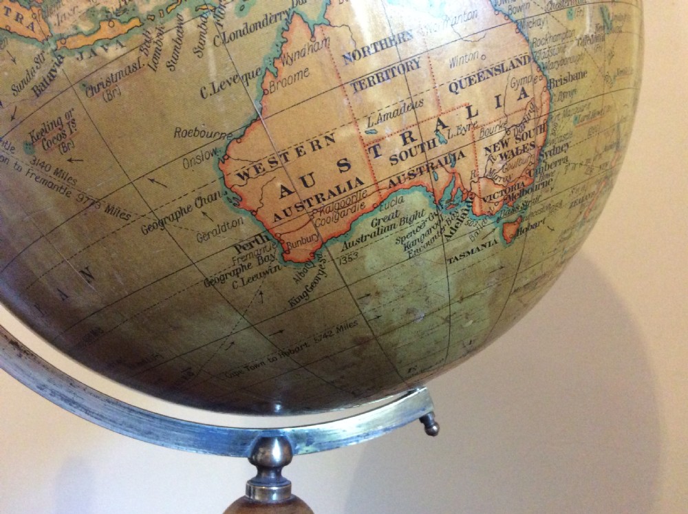 A 10'' terrestrial globe View VI