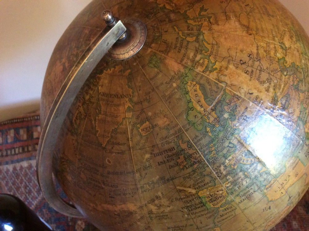 A 10'' terrestrial globe View X