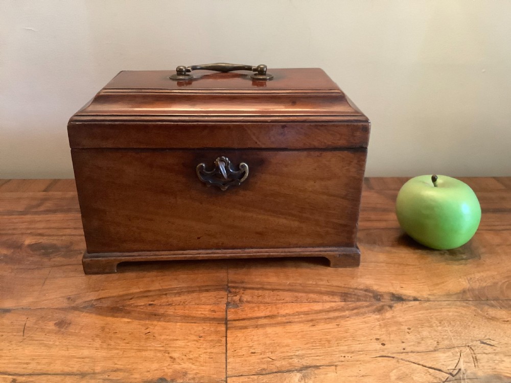 Geo III tea caddy with secret drawer