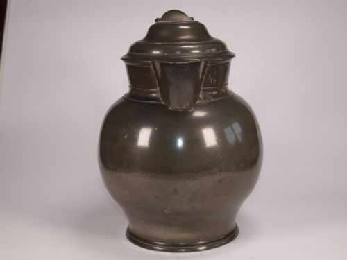 ANTIQUE ENGLISH PEWTER HALF GALLON SPOUTED ALE JUG CIRCA 1850 - ADDITIONAL PHOTO 1