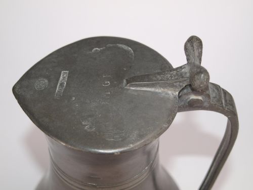 ANTIQUE GUERNSEY 1 QUART LIDDED FLAGON - ADDITIONAL PHOTO 4