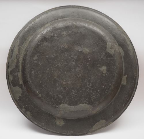 ANTIQUE ENGLISH PEWTER 15IN DISH BY JOHN SHOREY I 16831722 - ADDITIONAL PHOTO 1
