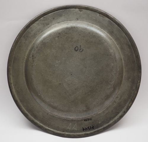 ANTIQUE ENGLISH PEWTER 9IN PLAIN RIM PLATE BY JOHN WILLIAMS FALMOUTH 17371761 - ADDITIONAL PHOTO 1