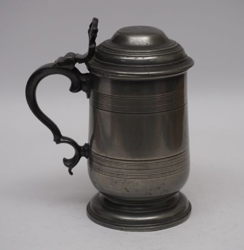 ANTIQUE ENGLISH PEWTER 1 PINT LIDDED TANKARD CIRCA 180020 - ADDITIONAL PHOTO 3