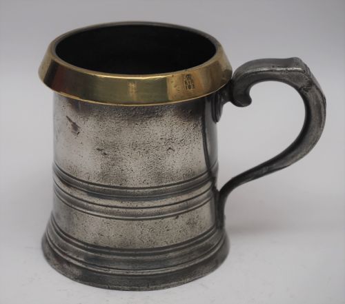 antique english pewter 1 pint brass rim measure w r loftus circa 1900 - CATEGORY: ANTIQUE METAL - DATED 1900