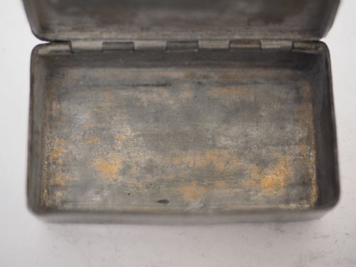 ANTIQUE ENGLISH PEWTER POCKET SNUFF OR TOBACCO BOX CIRCA 1840 - ADDITIONAL PHOTO 6
