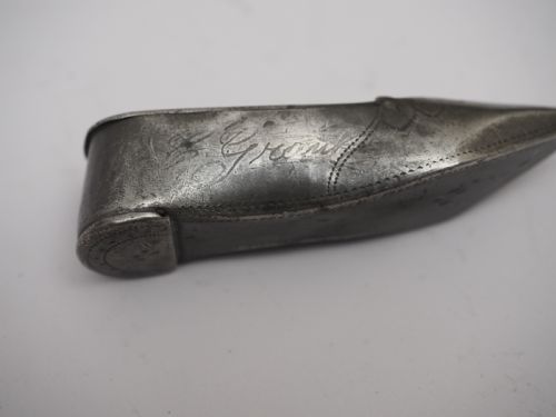 ANTIQUE ENGLISH PEWTER LADIES SHOE SNUFF BOX CIRCA 1840 - ADDITIONAL PHOTO 4