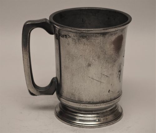 ANTIQUE ENGLISH PEWTER 1 PINT MEASURE LORD HIGH ADMIRAL CIRCA 1890 - ADDITIONAL PHOTO 2