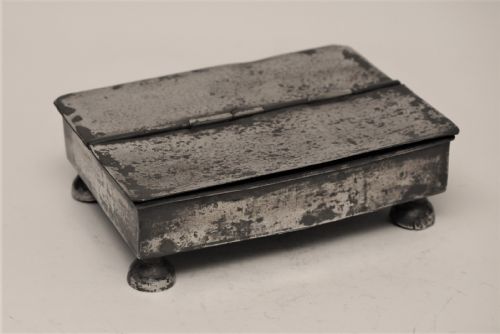 ANTIQUE ENGLISH PEWTER TREASURY INKSTAND CIRCA 1740 - ADDITIONAL PHOTO 1