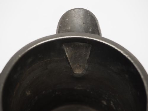 ANTIQUE ENGLISH PEWTER 1 QUART SPOUTED MEASURE W R LOFTUS 1856 1887 - ADDITIONAL PHOTO 7