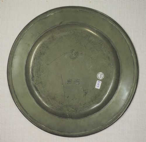 GEORGE IV PEWTER PLAIN RIM PLATE WITH ROYAL CONNECTION BY ALDERSON CIRCA 1820 - ADDITIONAL PHOTO 1