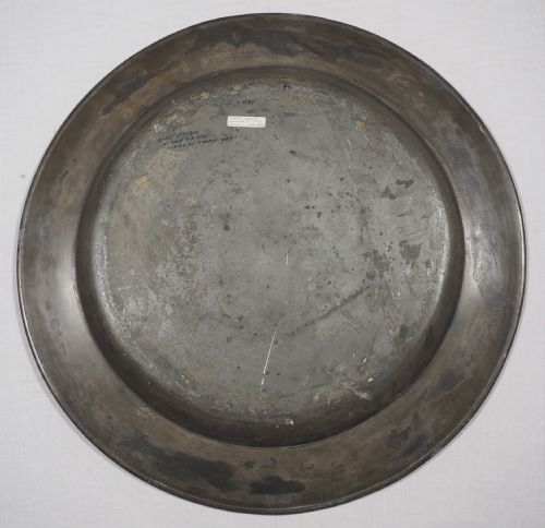 ANTIQUE ENGLISH PEWTER 23 34IN MULTIPLE REEDED CHARGER BY HENRY WIGGIN 1679 1694 - ADDITIONAL PHOTO 6