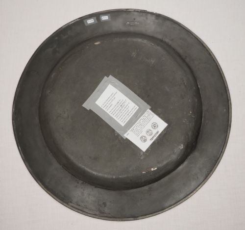 PEWTER PLAIN RIM 2025 INCH CHARGER BY THOMAS TEMPLEMAN OF LONDON CIRCA 1675 - ADDITIONAL PHOTO 6