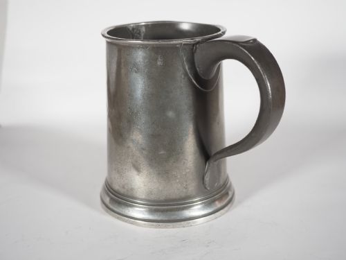 ANTIQUE ENGLISH PEWTER 1 QUART MEASURE THOMAS TOWNSEND COMPTON 18021814 'GILCOMSTON BREWERY' ABERDEEN - ADDITIONAL PHOTO 1