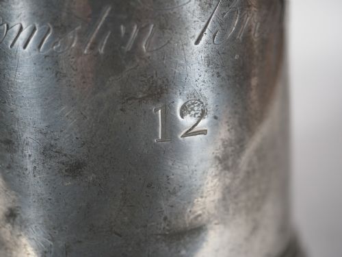 ANTIQUE ENGLISH PEWTER 1 QUART MEASURE THOMAS TOWNSEND COMPTON 18021814 'GILCOMSTON BREWERY' ABERDEEN - ADDITIONAL PHOTO 9