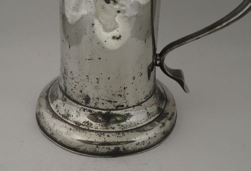 ANTIQUE IRISH PEWTER CHURCH FLAGON BY JOHN HEANEY OF DUBLIN 1763 1807 - ADDITIONAL PHOTO 2