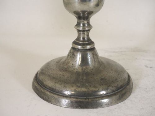 ANTIQUE ENGLISH PEWTER CANDLESTANDS GEORGIAN TEARDROP DESIGN CIRCA 1820 - ADDITIONAL PHOTO 3