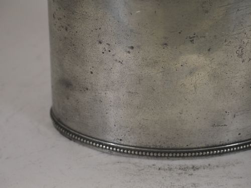 ANTIQUE ENGLISH PEWTER GEORGIAN TEA CADDY WITH PRESSER MAKER R P CIRCA 1780 - ADDITIONAL PHOTO 6