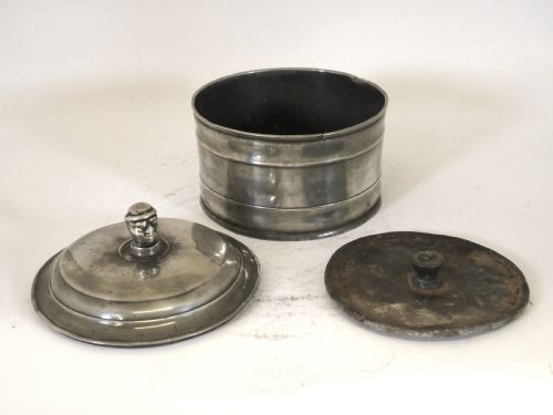 ANTIQUE ENGLISH PEWTER TOBACCO JAR WITH MANS HEAD ORIGINAL PRESSER CIRCA 1830 - ADDITIONAL PHOTO 3