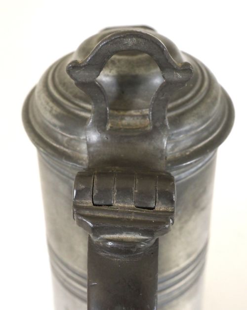 ANTIQUE ENGLISH PEWTER SPOUTED SPIRE FLAGON OF SMALL SIZE CIRCA 1790 - ADDITIONAL PHOTO 8
