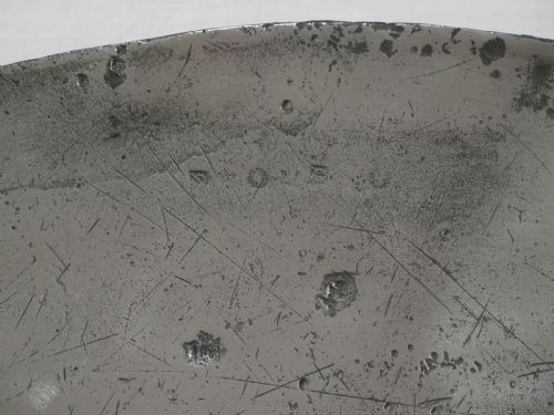 IMPRESSIVE LARGE CHARLES II PEWTER BROAD RIM CHARGER 23 14 IN CIRCA 1670 - ADDITIONAL PHOTO 2