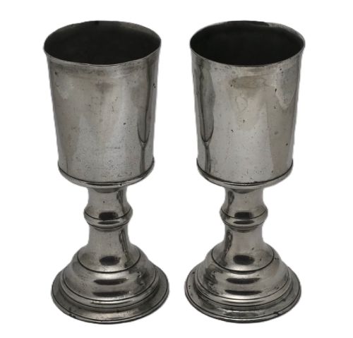 A FINE PAIR OF IRISH PEWTER CHALICE EACH OF 1 PINT CAPACITY CIRCA 1750