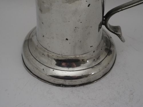 ANTIQUE IRISH PEWTER CHURCH FLAGON PROBABLY BY JOHN HEANEY OF DUBLIN 1763 1807 - ADDITIONAL PHOTO 2