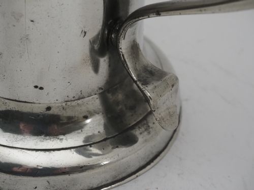 ANTIQUE IRISH PEWTER CHURCH FLAGON PROBABLY BY JOHN HEANEY OF DUBLIN 1763 1807 - ADDITIONAL PHOTO 5
