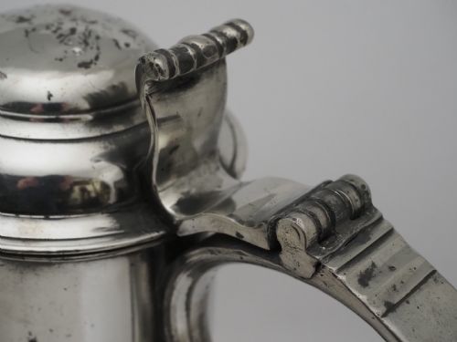 ANTIQUE IRISH PEWTER CHURCH FLAGON PROBABLY BY JOHN HEANEY OF DUBLIN 1763 1807 - ADDITIONAL PHOTO 6