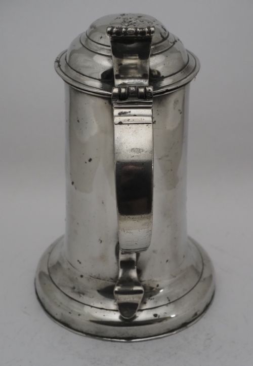 ANTIQUE IRISH PEWTER CHURCH FLAGON PROBABLY BY JOHN HEANEY OF DUBLIN 1763 1807 - ADDITIONAL PHOTO 7