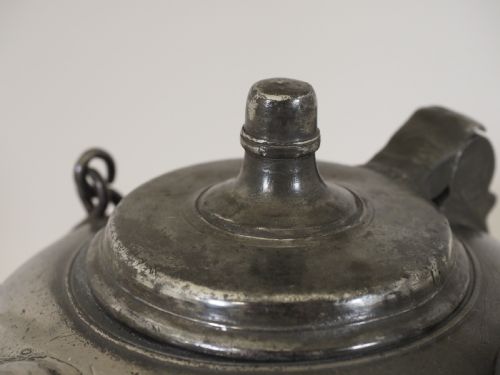 ANTIQUE SWISS PEWTER 'BIBERON' WATER DRINKING VESSEL CIRCA 1730 - ADDITIONAL PHOTO 5