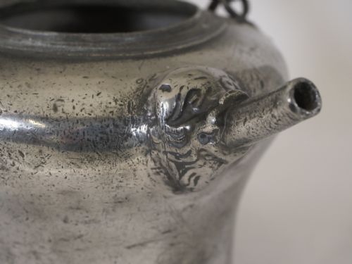 ANTIQUE SWISS PEWTER 'BIBERON' WATER DRINKING VESSEL CIRCA 1730 - ADDITIONAL PHOTO 8