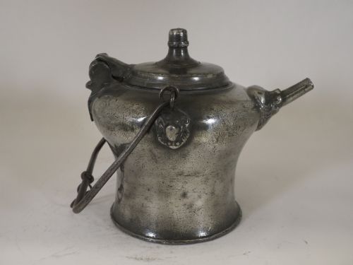 ANTIQUE SWISS PEWTER 'BIBERON' WATER DRINKING VESSEL CIRCA 1730 - ADDITIONAL PHOTO 9