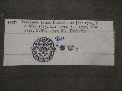 ANTIQUE ENGLISH PEWTER PLAIN RIM PLATE WITH SUPERB LION CREST BY JAMES SPACKMAN 1704 1759 - ADDITIONAL PHOTO 5