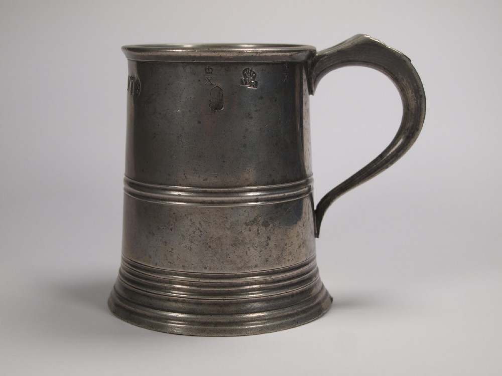 ANTIQUE ENGLISH PEWTER 1 PINT MEASURE BY W McKENZIE OF BIRMINGHAM, 1825-1841. View II