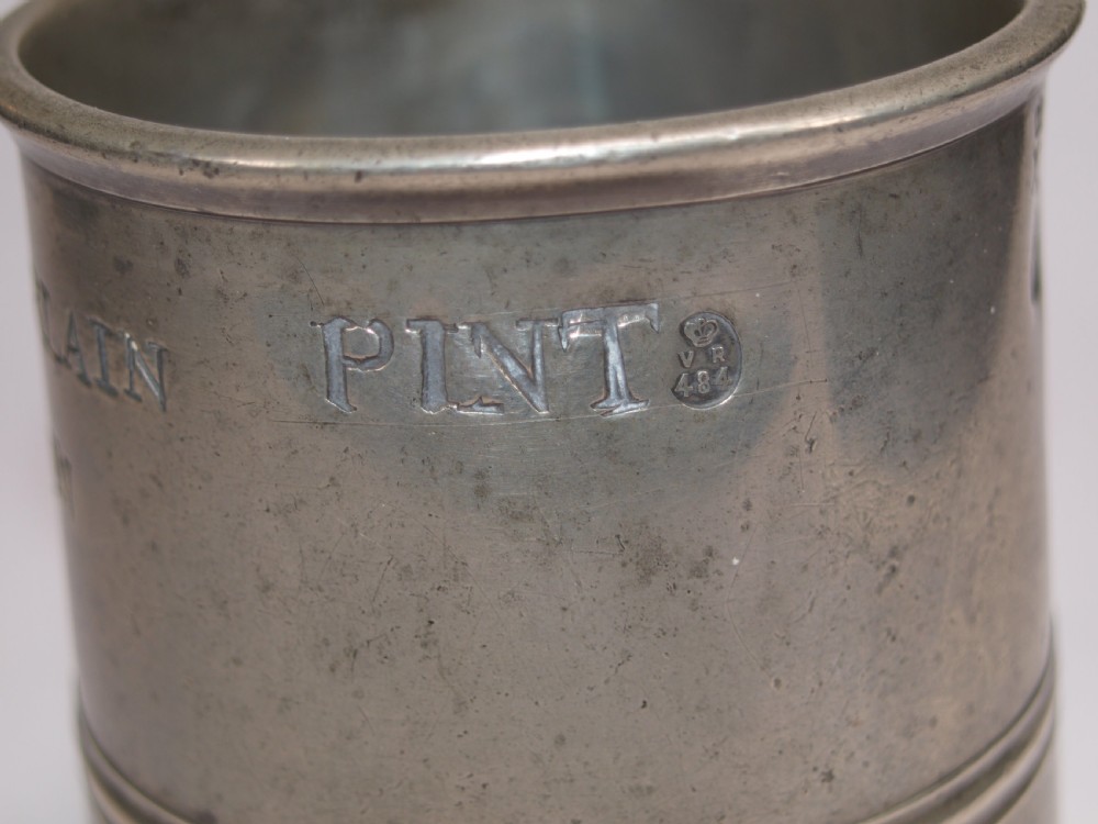 ANTIQUE ENGLISH PEWTER 1 PINT MEASURE BY W McKENZIE OF BIRMINGHAM, 1825-1841. View V