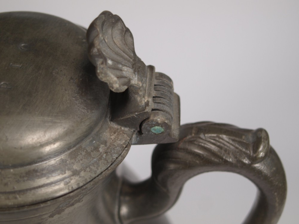 ANTIQUE FLEMISH PEWTER SPOUTED FLAGON, GOOD BRUSSELS MARKS, LARGE DISPLAY ITEM. View VIII