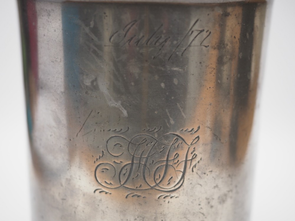 ANTIQUE ENGLISH PEWTER 1 PINT MEASURE, JAMES GRIMES OF LONDON, 1851 - 1883. View VI