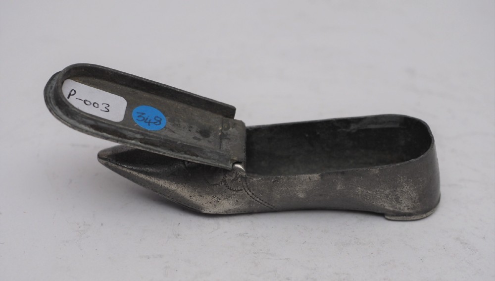 ANTIQUE ENGLISH PEWTER LADIES SHOE SNUFF BOX, CIRCA 1840. View IV