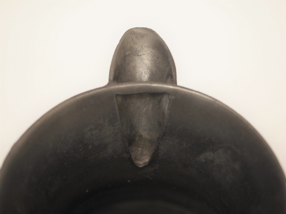 ANTIQUE SCOTTISH PEWTER 1 QUART SPOUTED MEASURE, R GALBRAITH, 1829-72. View XI