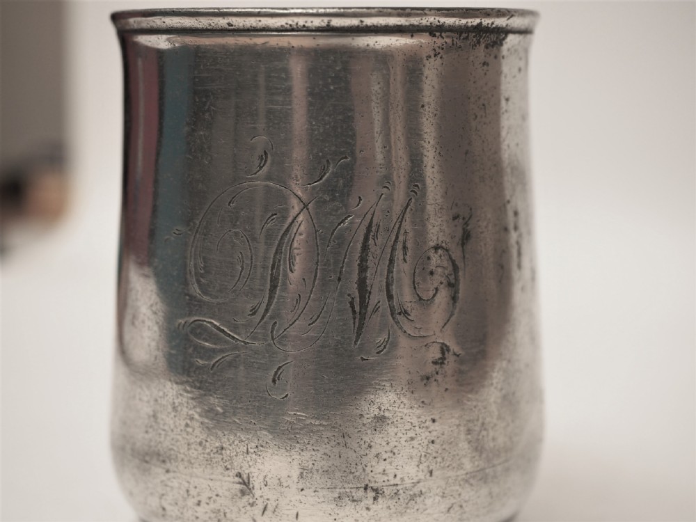 ANTIQUE ENGLISH PEWTER 1 PINT TAVERN MUG BY M ALDERSON, 1821-1832. View VIII