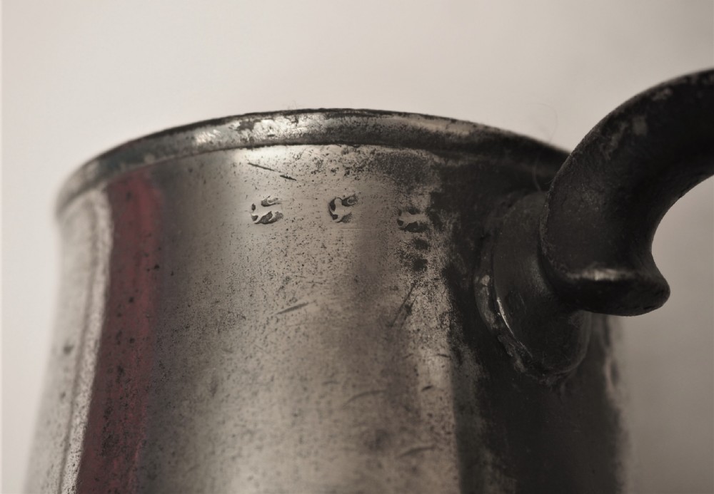 ANTIQUE ENGLISH PEWTER 1 PINT TAVERN MUG BY M ALDERSON, 1821-1832. View IX