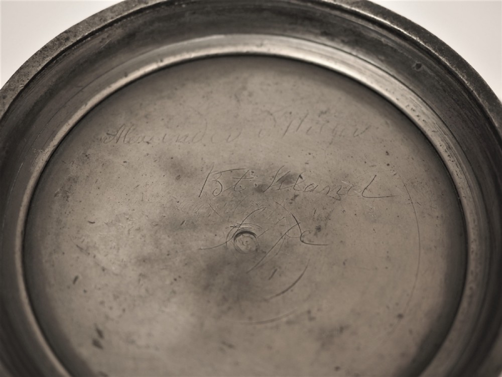 ANTIQUE SCOTTISH PEWTER 1 PINT MEASURE BY J MOYES, EDINBURGH 1851 - 1891. View X