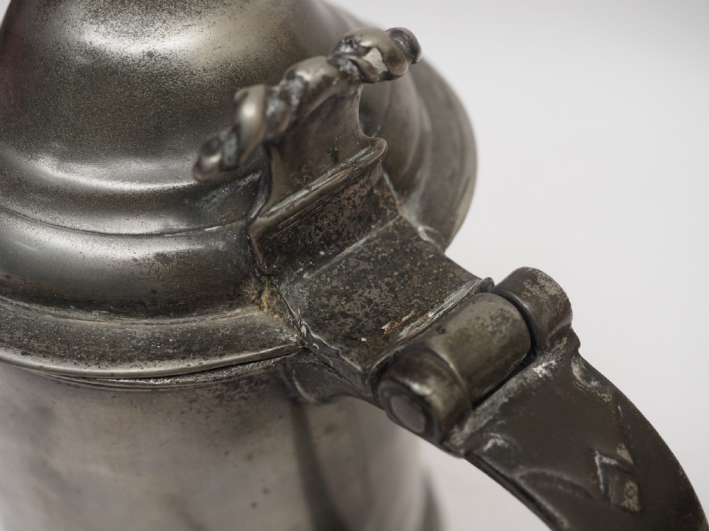 ANTIQUE ENGLISH PEWTER 1 QUART OEWS TANKARD BY THOMAS BANKES, 1706 - 1724. View VII