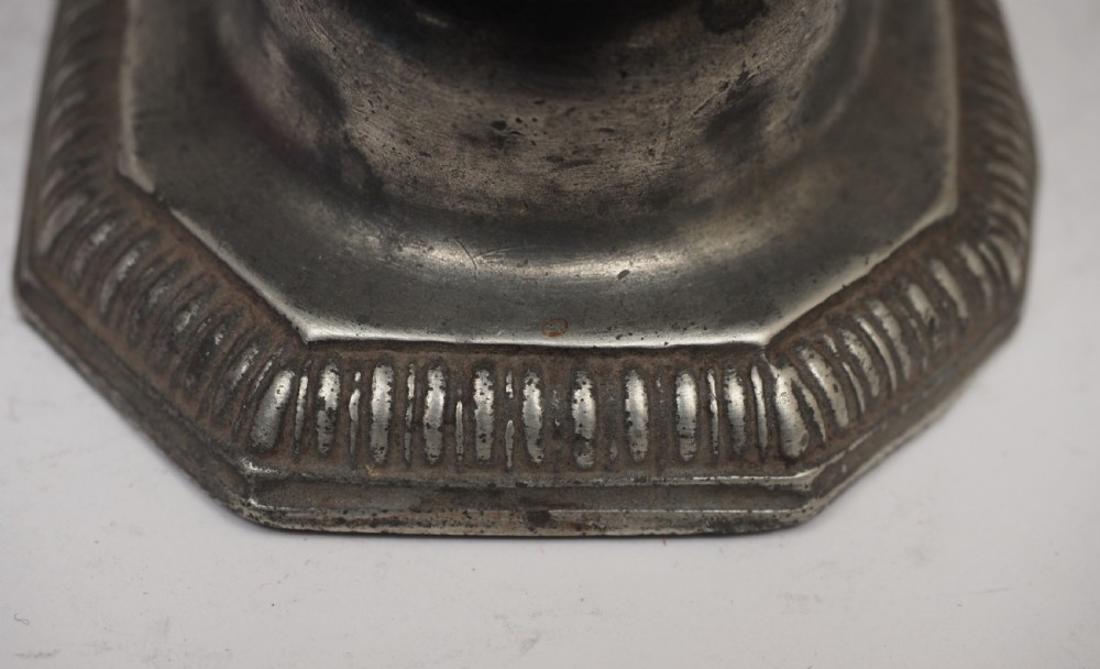ANTIQUE OCTAGONAL TABLE SALT, PROBABLY FRENCH, CIRCA 1720. View V