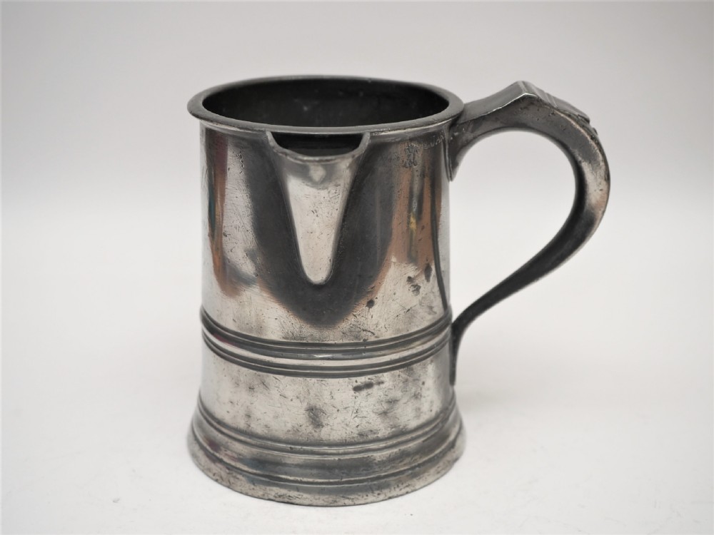 ANTIQUE ENGLISH PEWTER 1 QUART SPOUTED MEASURE, W R LOFTUS, 1856 - 1887. View IV