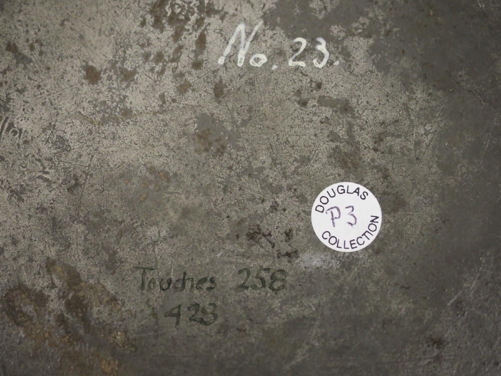 CHARLES II PEWTER TRIPLE REEDED HAMMERED PLATE BY THOMAS SMITH, CIRCA 1680. View XII