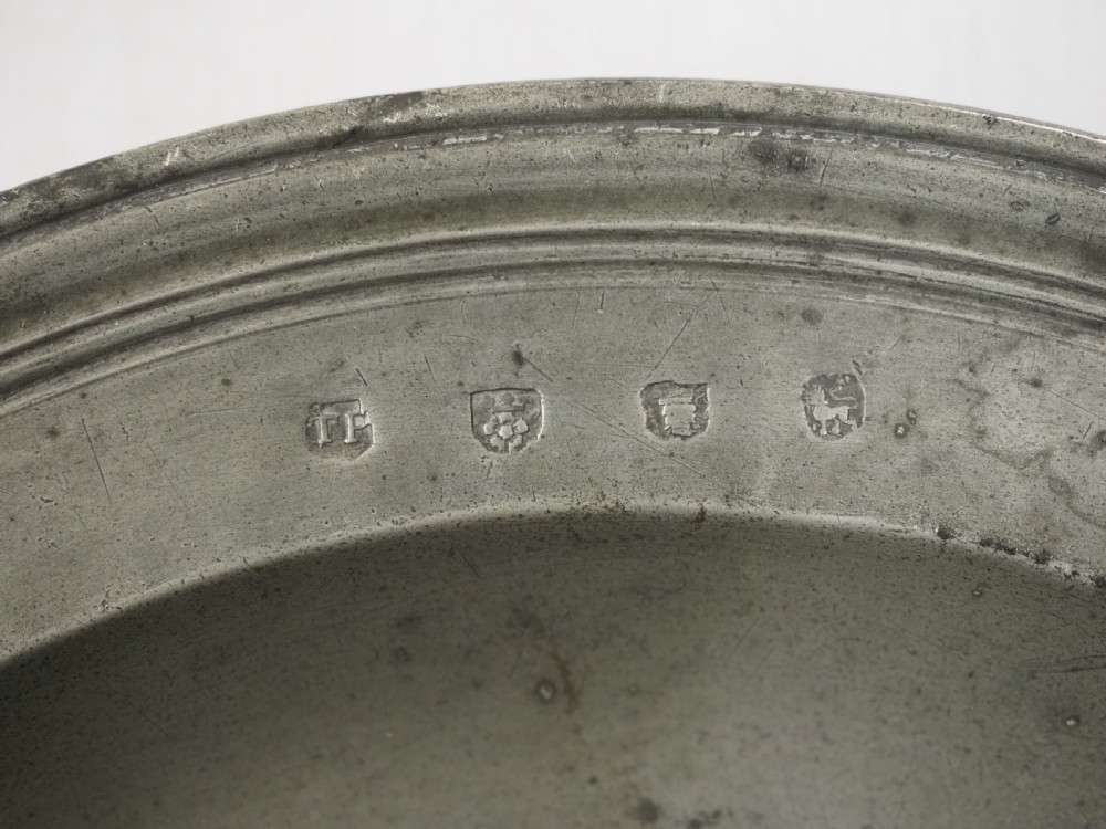 WILLIAM & MARY TRIPLE REEDED PLATE, HAMMERED ALL OVER, THOMAS POWELL CIRCA 1690. View IV