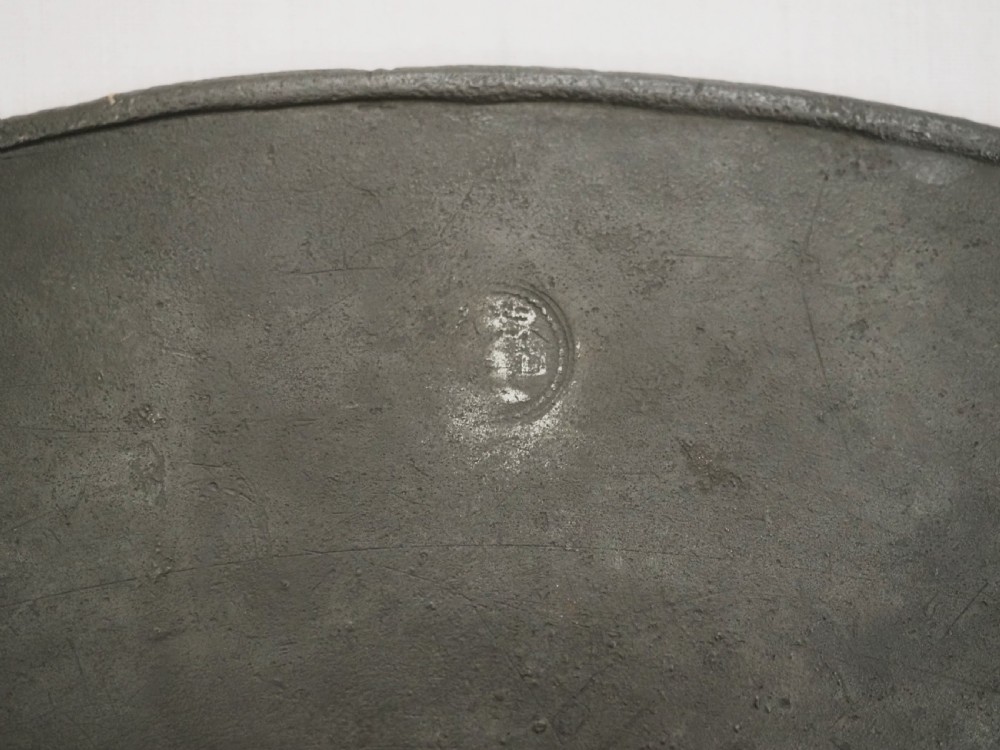 CHARLES II PEWTER 18.25in BROAD RIM CHARGER, BY THOMAS DICKINSON CIRCA 1670. View VIII