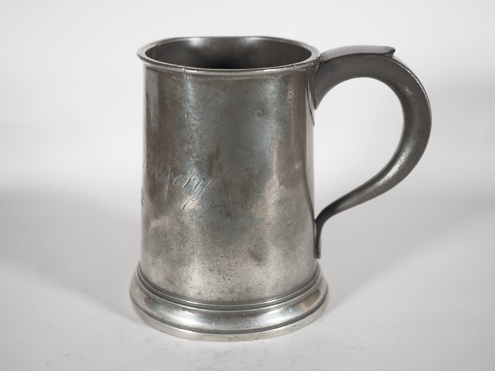 ANTIQUE ENGLISH PEWTER 1 QUART MEASURE, THOMAS & TOWNSEND COMPTON, 1802-1814. 'GILCOMSTON BREWERY', ABERDEEN.